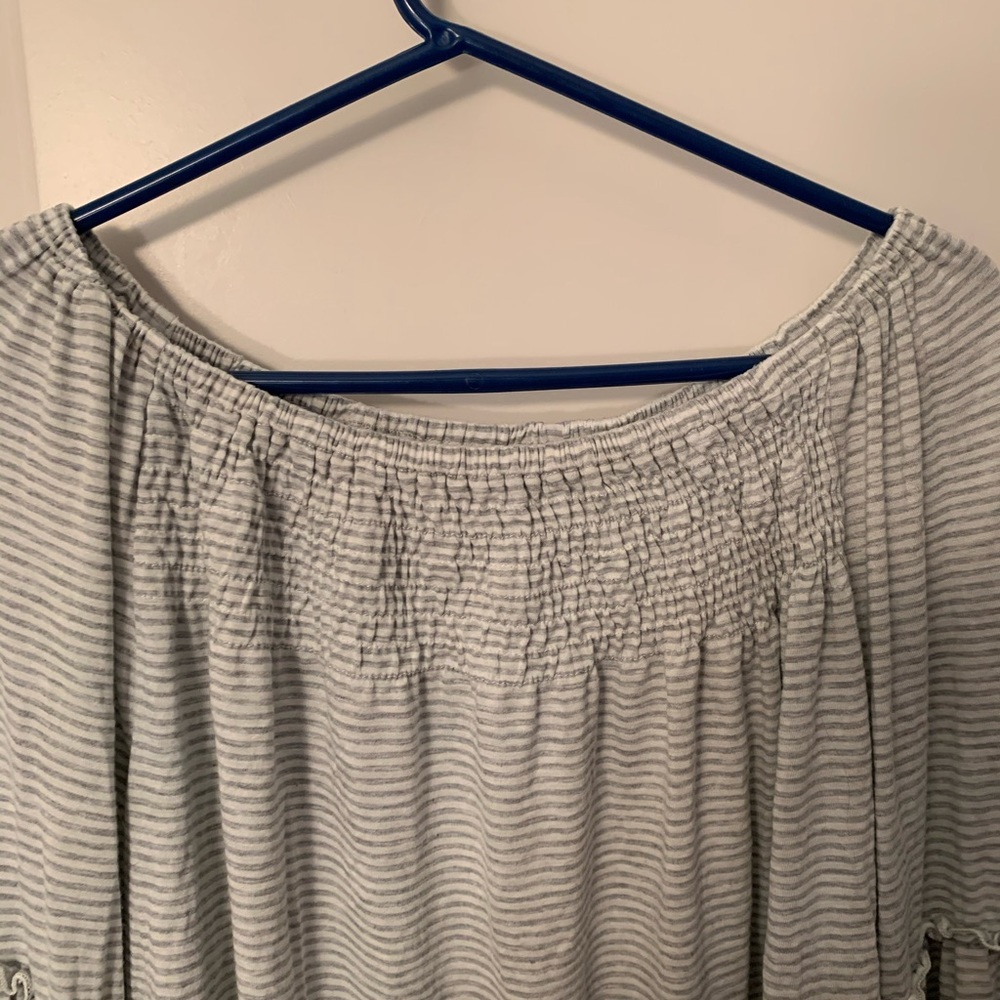 Shirt - Picture 4 of 6